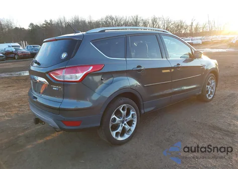 2016 Ford Escape Titanium из США, поврежденный, VIN 1FMCU9J98GUA88569